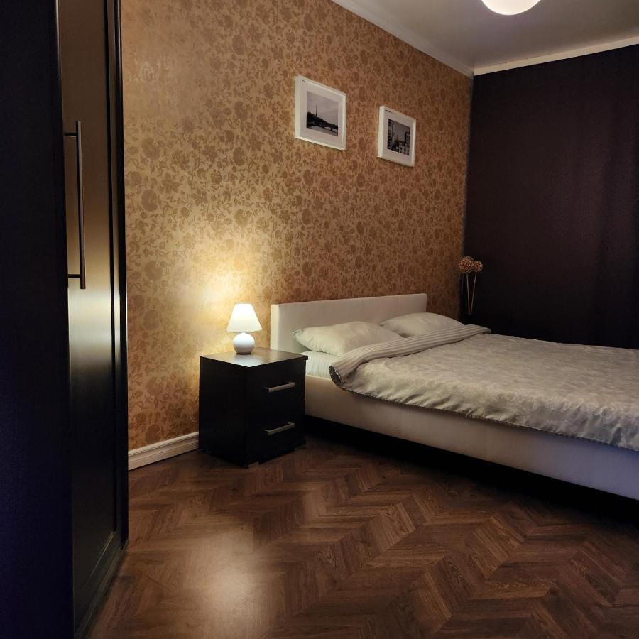 Charme Apartment Йелгава Екстериор снимка